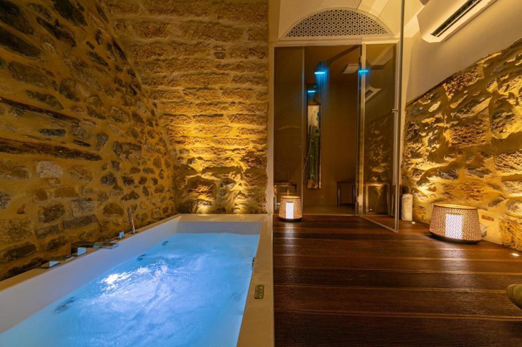 Moramusa Charme Apartment Чефалу Екстериор снимка